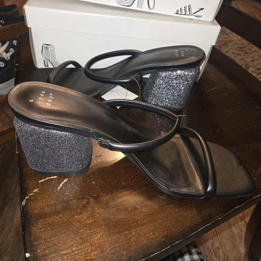 Miley Mule Heels - Picture 4 of 7